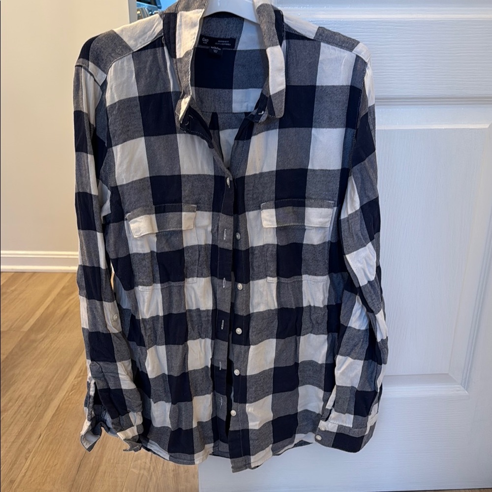 Women’s blue and White Checkered Shirt